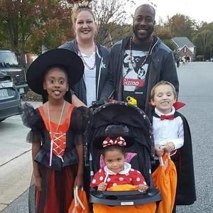 Meet your Posher, Casey